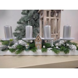 Ručně vyrobený adventní svícen